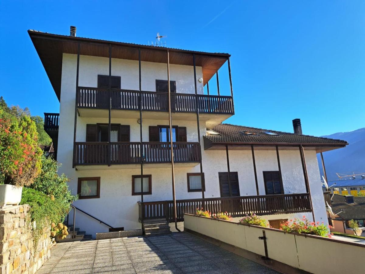 Apartmán Casa Bianca Malè Exteriér fotografie